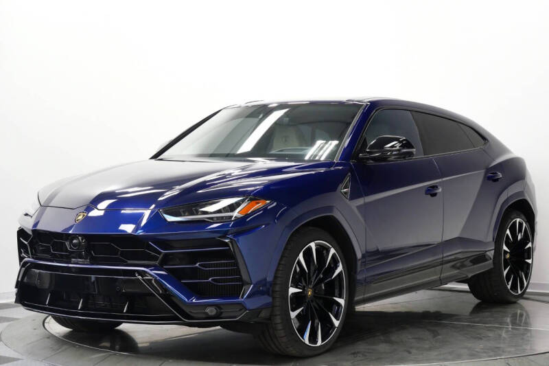 2022 Lamborghini Urus