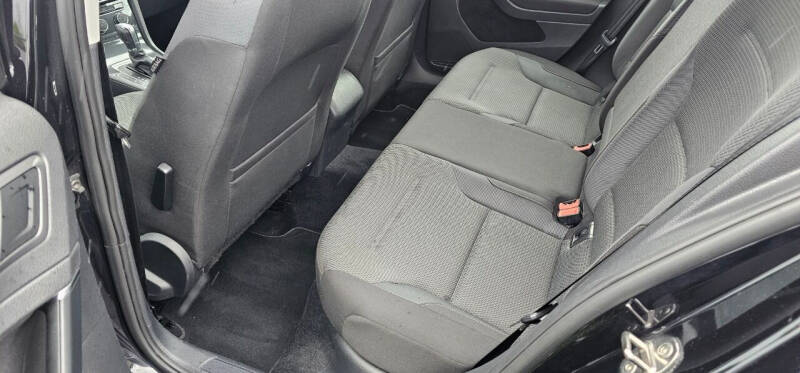 2018 Volkswagen Golf TSI S