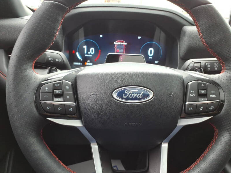 2025 Ford Explorer ST