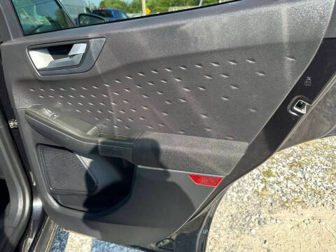 2020 Ford Escape SE