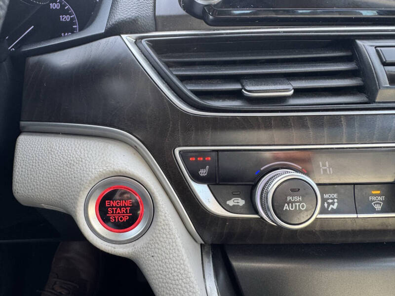 2019 Honda Accord EX