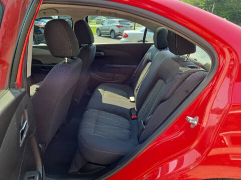 2013 Chevrolet Sonic LT Auto