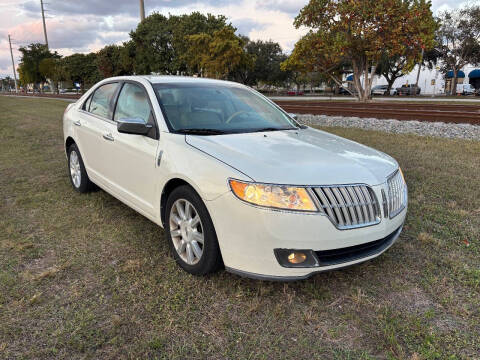 2012 Lincoln MKZ for sale at UNITED AUTO BROKERS in Hollywood FL