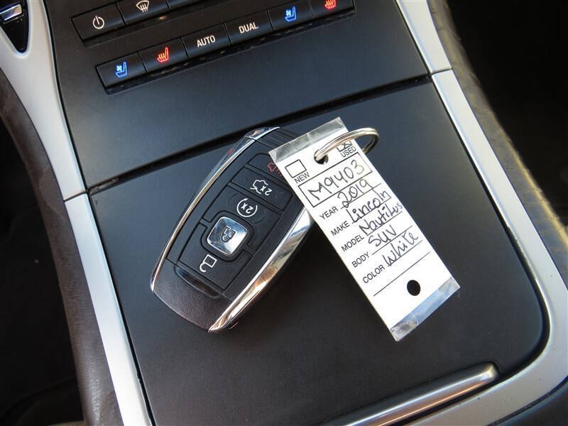 2019 Lincoln Nautilus Reserve