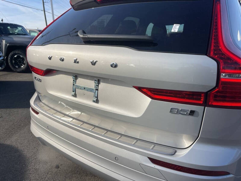 2023 Volvo XC60 B5 Core