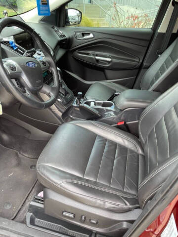 2015 Ford Escape Titanium