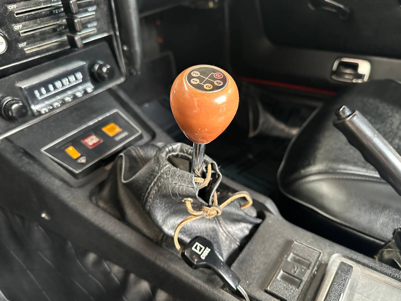 1972 Datsun 240Z 31