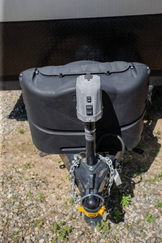 2022 CHEROKEE FOREST RIVER