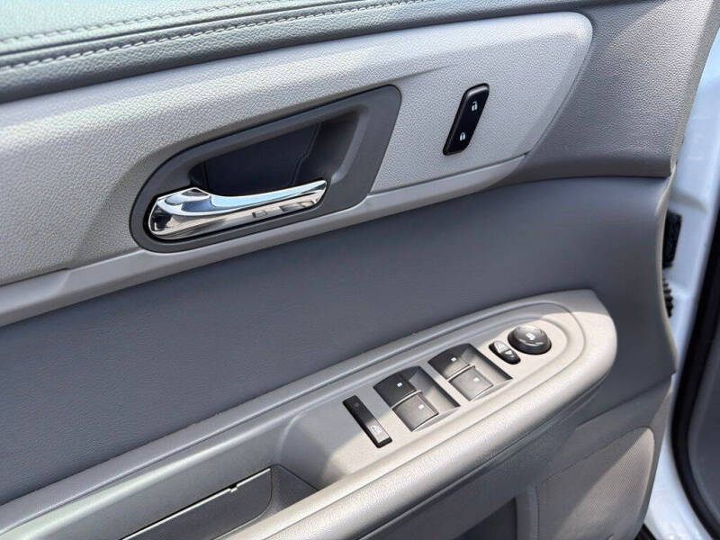 2016 Chevrolet Traverse LS
