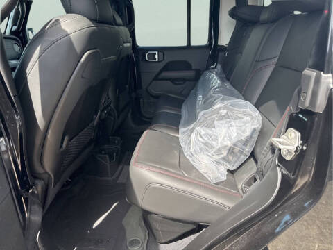2026 Jeep Gladiator Shadow Ops