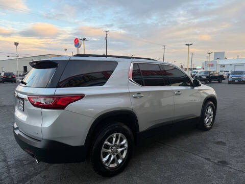 2020 Chevrolet Traverse LT Cloth