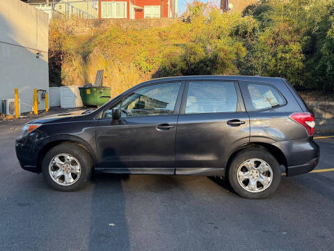 2014 Subaru Forester 2.5i