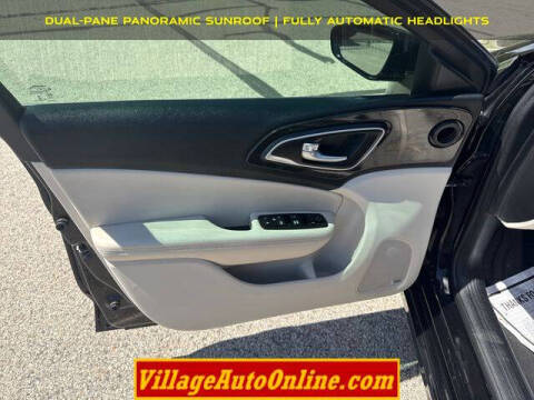 2015 Chrysler 200 C