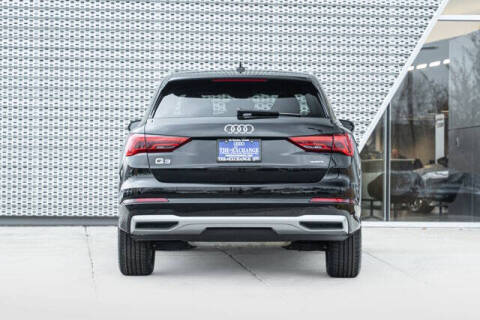 2020 Audi Q3 quattro Premium 45 TFSI