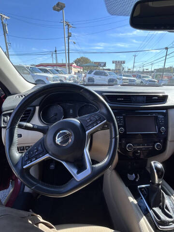 2017 Nissan Rogue SL