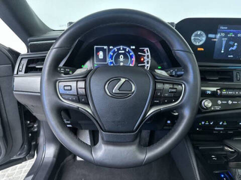 2022 Lexus ES 350