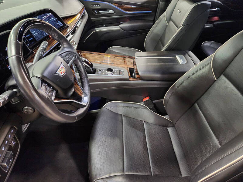 2023 Cadillac Escalade Premium Luxury