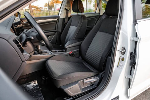 2025 Volkswagen Jetta S