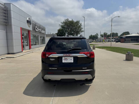 2019 GMC Acadia SLE-2
