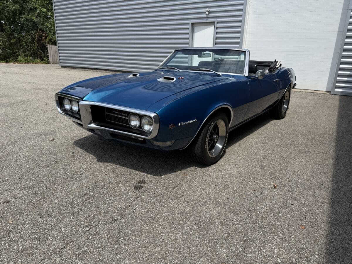 1968 Pontiac Firebird 92