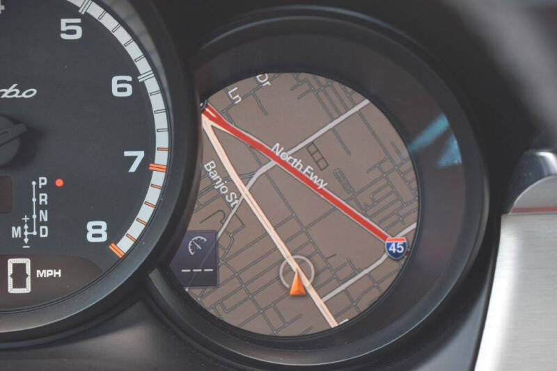 2015 Porsche Macan Turbo