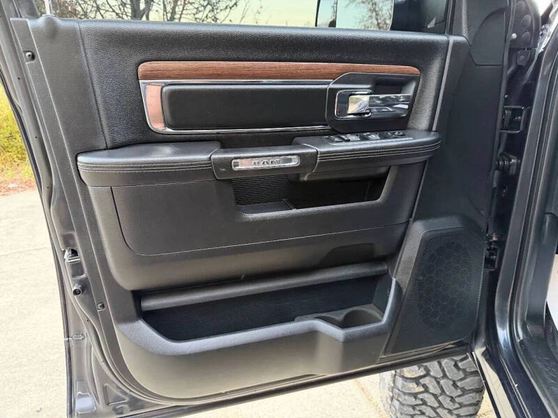 2017 RAM 2500 Laramie