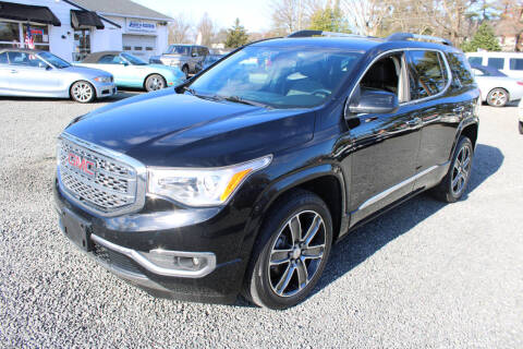 2019 GMC Acadia Denali