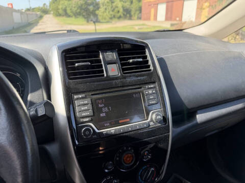2015 Nissan Versa Note SV