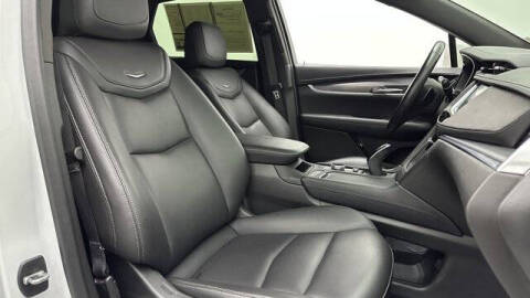 2020 Cadillac XT5 Luxury