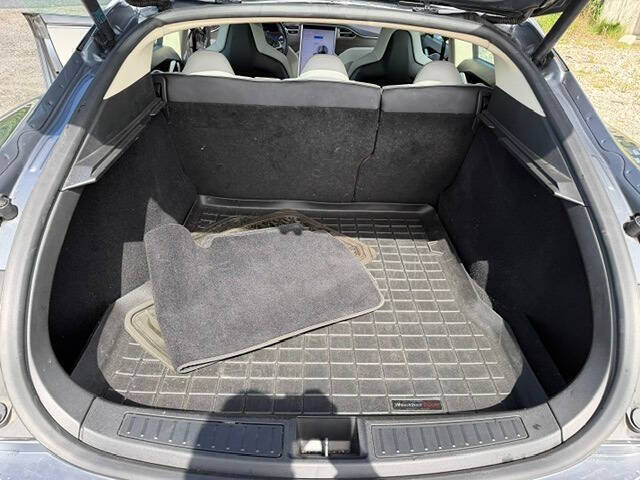 2014 Tesla Model S P85
