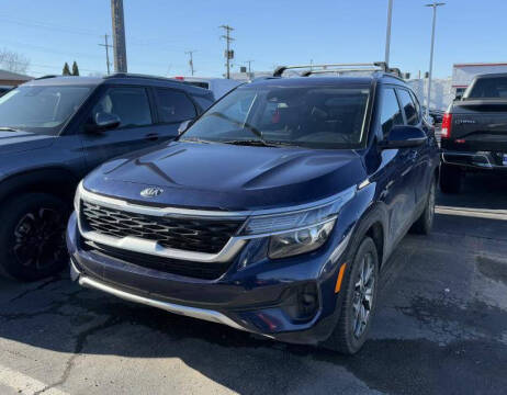 2021 Kia Seltos for sale at Auto Palace Inc in Columbus OH