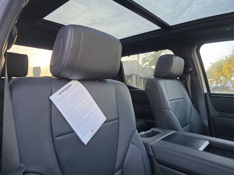 2026 Toyota Tundra Platinum HV