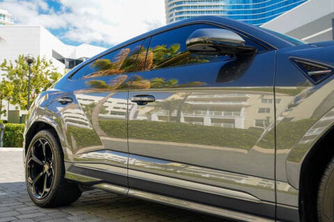 2019 Lamborghini Urus