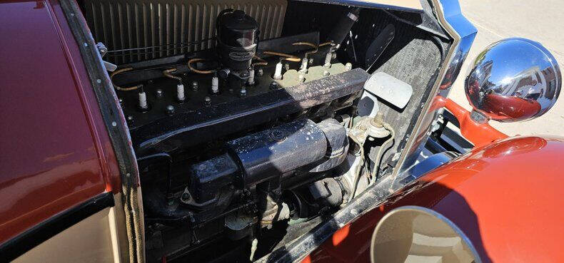 1931 Packard 826 SEDAN