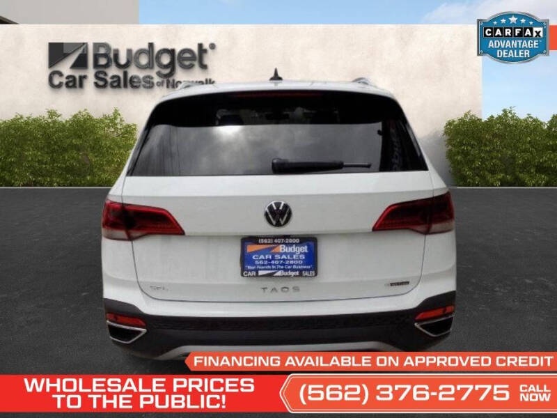 2024 Volkswagen Taos SEL 4Motion