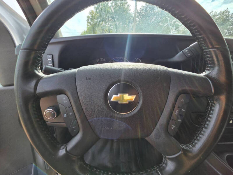 2020 Chevrolet Express 2500