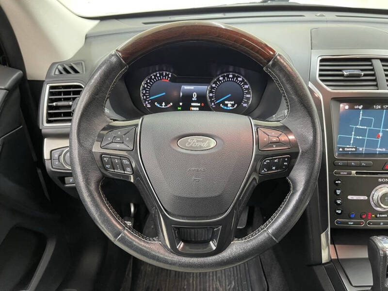 2018 Ford Explorer Platinum
