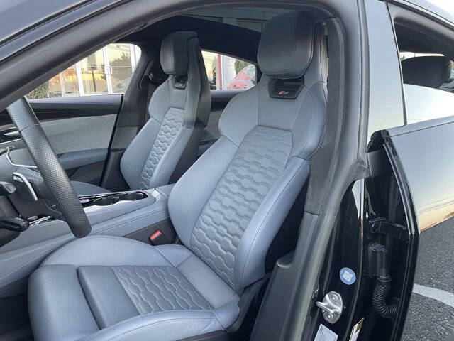 2023 Audi RS e-tron GT quattro