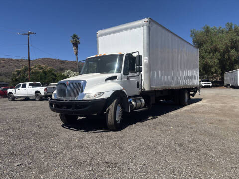 2018 International DuraStar 4300