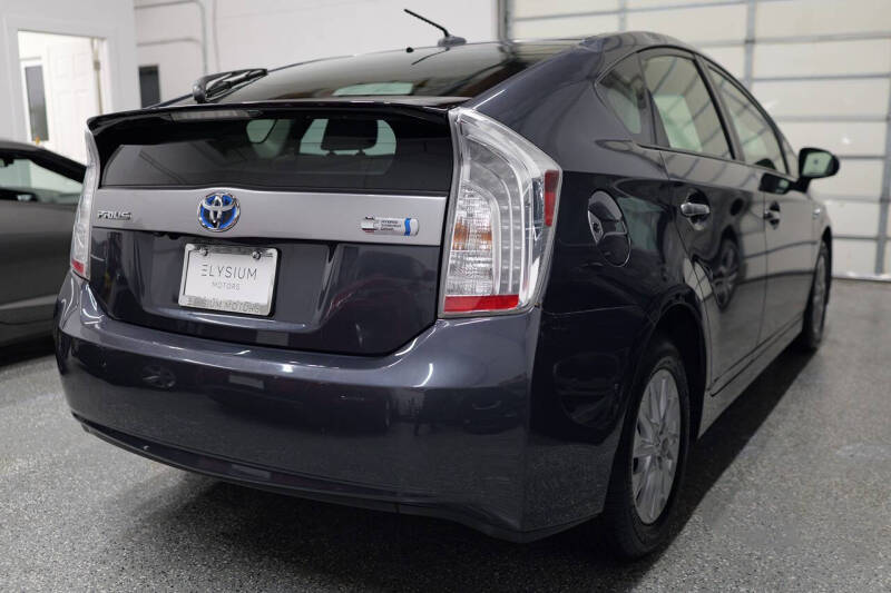 2013 Toyota Prius Plug-in Hybrid Advanced