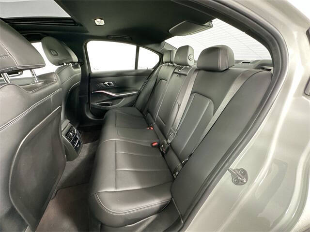 2024 BMW 3 Series 330i xDrive