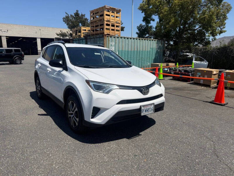 2018 Toyota RAV4 LE