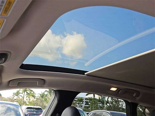 2025 Infiniti QX50 Luxe