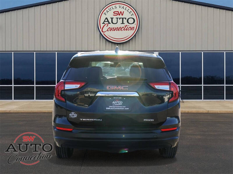 2024 GMC Terrain SLE