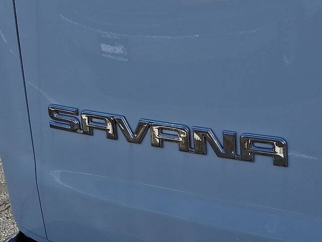 2026 GMC Savana 2500