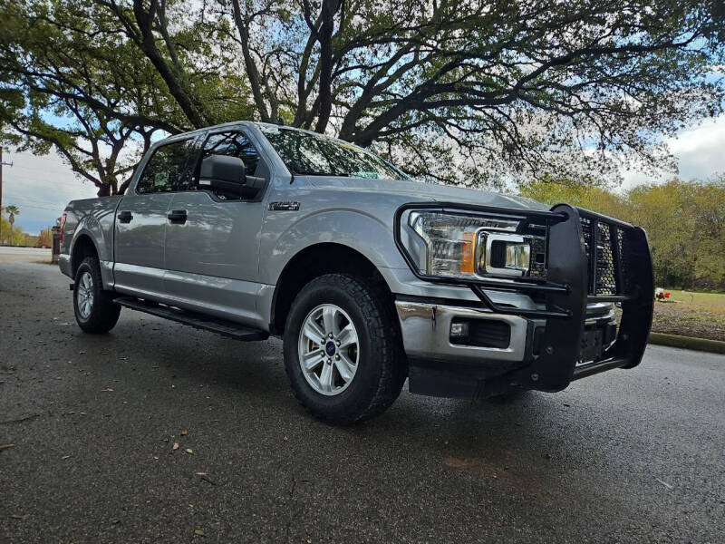 2020 Ford F-150 XLT photo 2