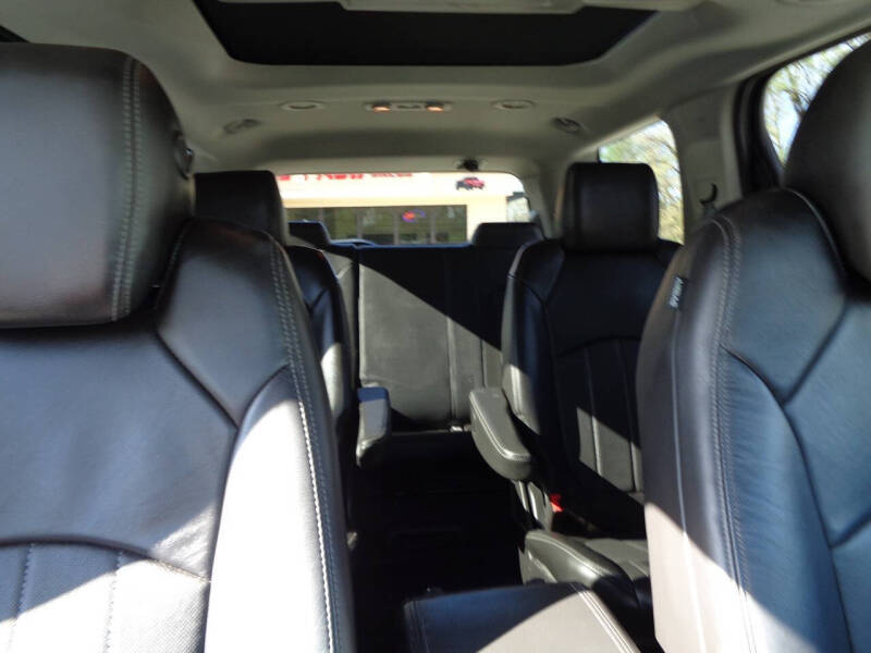 2015 GMC Acadia Denali