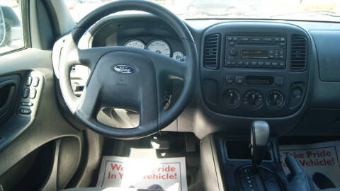 2006 Ford Escape XLS
