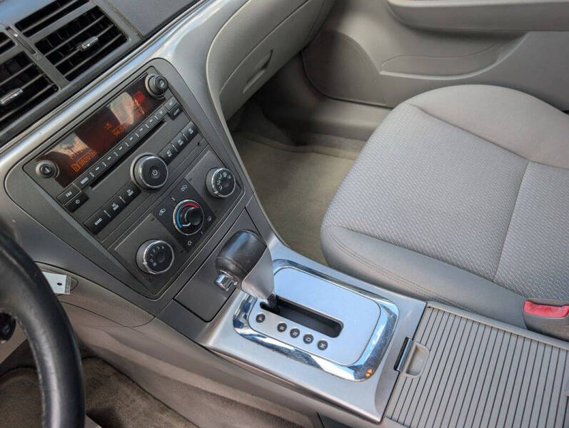 2009 Saturn Aura XE