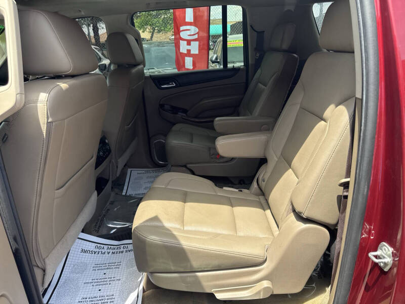 2017 GMC Yukon XL SLT